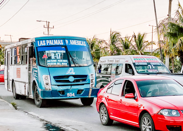 cancun public buses